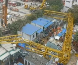 Sập cần cẩu ở Trung Quốc, 12 người chết, 2 mất tích