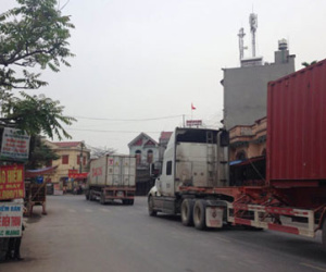 "Tăng phí cao tốc mới đủ cho chủ đầu tư trả lãi ngân hàng"