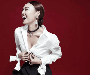 Lan Ngọc - ngọc nữ nổi loạn "chịu khổ dù yêu đại gia"