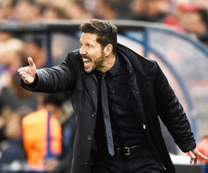 Simeone mới vực dậy được Man United, chứ không phải Mourinho