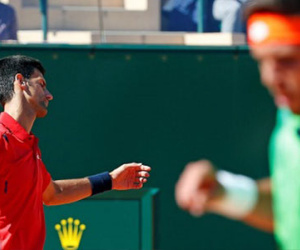 Tay vợt vô danh sốc nặng, không tin quật ngã Djokovic