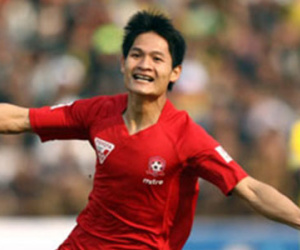 Tiền đạo Việt thất thế “toàn tập” tại V-League