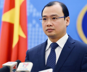 Yêu cầu Trung Quốc rút máy bay chiến đấu ra khỏi Hoàng Sa