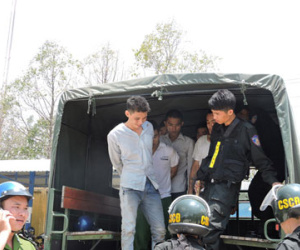 Học viên cai nghiện trốn trại chặn cả công an xã để "mượn" xe máy