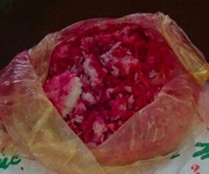 Vụ cơm chuyển màu hồng: Thực nghiệm ở 4 môi trường