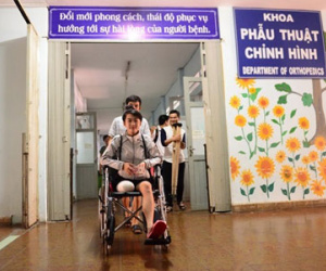 Ủng hộ nữ sinh bị cưa chân hơn 150 triệu