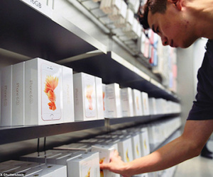 iPhone 6s bán chậm, Apple sẽ tung sớm iPhone 7
