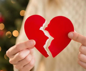 Kết hôn 2 năm, vợ đòi bồi thường tuổi thanh xuân 3 tỉ