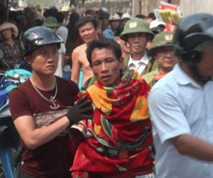 Thông tin tiếp vụ kẻ trốn nã gí dao khống chế con tin suốt 5 giờ