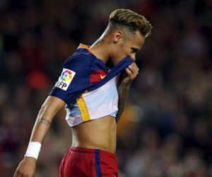 Cư xử kém, Neymar sắp bị Barca tống sang M.U