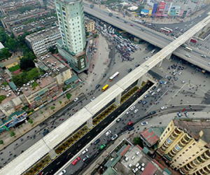 Hai hầm chui nghìn tỷ đồng ở thủ đô vá nham nhở