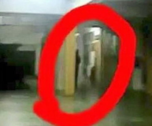 Một trường học Malaysia đóng cửa vì "bóng đen bí ẩn"