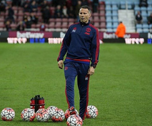 Ryan Giggs lọt vào tầm ngắm của Celtic