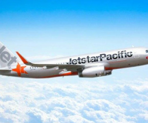 Máy bay Jetstar phải chuyển hướng 2 lần vì không thể hạ cánh