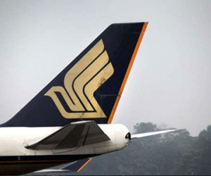 Máy bay Singapore Airlines phải quay đầu vì… mặt nạ oxy bị tuột