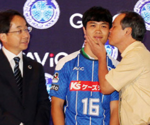 Mito Hollyhock xin gia hạn hợp đồng với Công Phượng