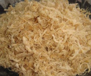 Cô bán xôi giúp dân phân biệt ruốc sạch, ruốc bẩn độc