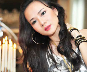 Dương Yến Ngọc đau khổ vì không được gặp con trai