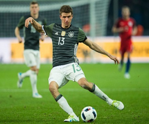 Thomas Mueller: Chìa khoá vạn năng của “Xe tăng”