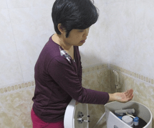 Xí nghiệp nước sạch nói gì về "nước có giun" ở chung cư cao cấp?