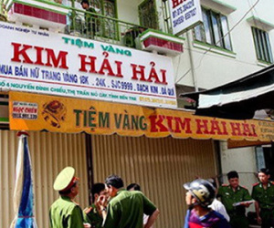 Truy tìm tên trộm gần 100 lượng vàng ở Bến Tre có đôi mắt lồi