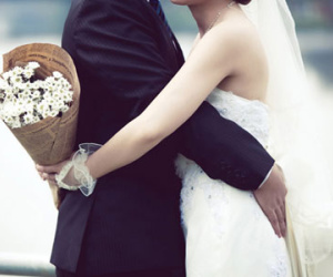 Đừng kết hôn chỉ vì yêu