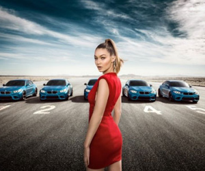 Gigi Hadid nóng bỏng bên xe hơi thể thao