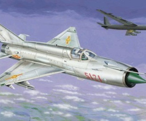 Nghịch lý chiến tranh: B-52 bật đèn cho phi công VN ngắm bắn