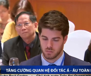Tìm ra tung tích của "chàng đẹp trai trên chương trình Thời sự"