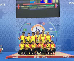 Cử tạ nữ Việt Nam giành vé dự Olympic
