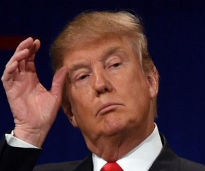 Donald Trump bị tố hãm hiếp trẻ vị thành niên