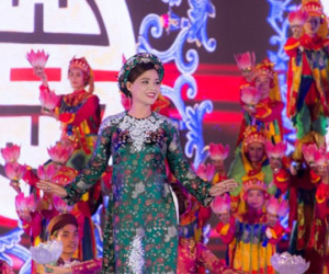 Sắc màu rực rỡ trong lễ tổng duyệt Festival Huế 2016