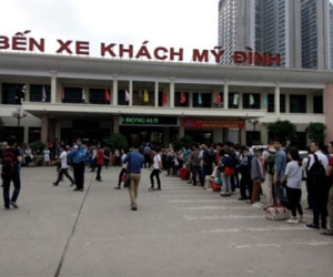 Cảnh xếp hàng "như ở Nhật" xuất hiện tại bến xe Mỹ Đình
