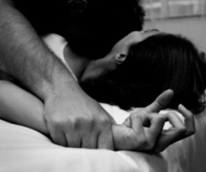 Kinh khủng: Bố hãm hiếp hai con gái suốt 4 năm, mẹ ghi hình để... sản xuất phim