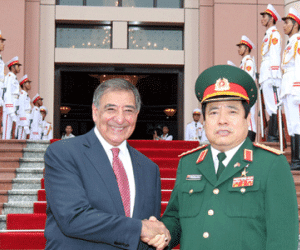 Nga: Việt Nam ra sao khi Mỹ dỡ lệnh cấm vũ khí?