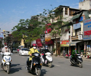 Cả nước ngày nắng, đêm mưa dông