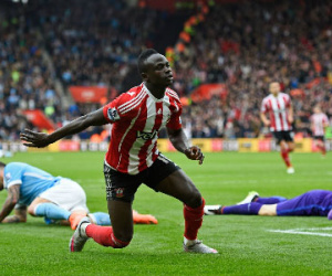 Man City thua đậm, thắp hy vọng vào Top 4 cho Man Utd