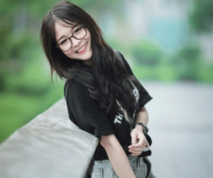 Nữ vlogger xinh đẹp hút gần 90.000 lượt theo dõi