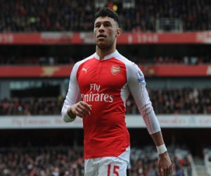 Chamberlain vẫn còn hi vọng dự EURO 2016