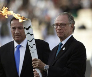 Ngọn đuốc Olympic 2016 đến Brazil