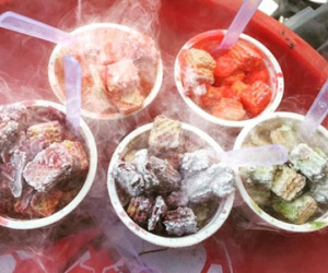 "Snack khói" - Món ăn vặt chứa nitơ lỏng cần dè chừng