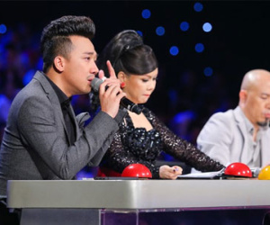 Giám khảo Got Talent bất chấp quy định của BTC