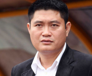 Những thương vụ "ồn ào" của bầu Thụy