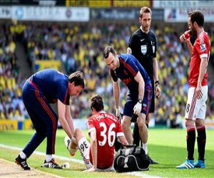 Sao Man United dính chấn thương nặng, có thể lỡ VCK Euro 2016