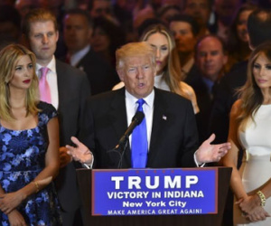 Donald Trump khiến mọi dự đoán trở nên ngớ ngẩn