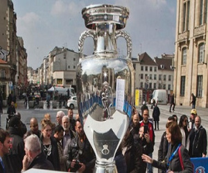 EURO 2016, “làn gió mát” 1,3 tỷ euro