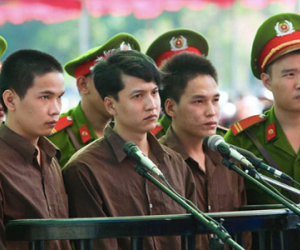 Hoãn xử phúc thẩm vụ thảm sát Bình Phước do phòng quá nhỏ