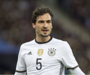 Mats Hummels chính thức gia nhập Bayern Munich
