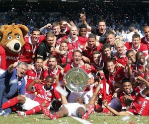 PSV vô địch Hà Lan đầy kịch tính