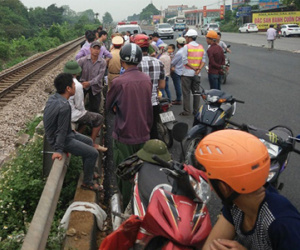 Bị đâm tử vong vì không chịu tránh đường tàu hoả
